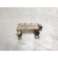Усилитель сигнала антенны Mercedes E-Class W210 1995-2002  2108200589