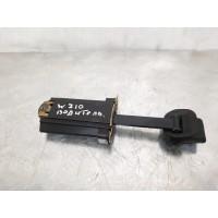 Ограничитель двери передней w202 w210 w170