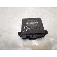 Блок управления комфорта задней правой двери Mercedes W203 2000-2007 A2038200826