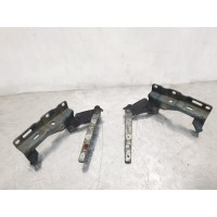 Петля капота прав mercedes c-class w203 2000-2007 A2038800428