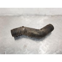 Патрубок воздушного фильтра Volkswagen Passat B3