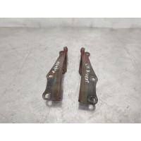 петля капота правая NISSAN PRIMERA