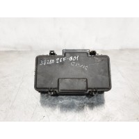 БЛОК ПРЕДОХРАНИТЕЛЕЙ HONDA CIVIC VII HATCHBACK