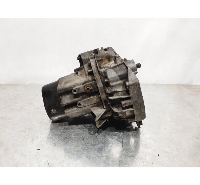 Коробка передач МКПП 5-ступка Renault CLIO II 1,4 HTP 8VJB3 1998 - 2010 7700598840
