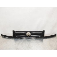 Решетка радиатора volkswagen golf 3