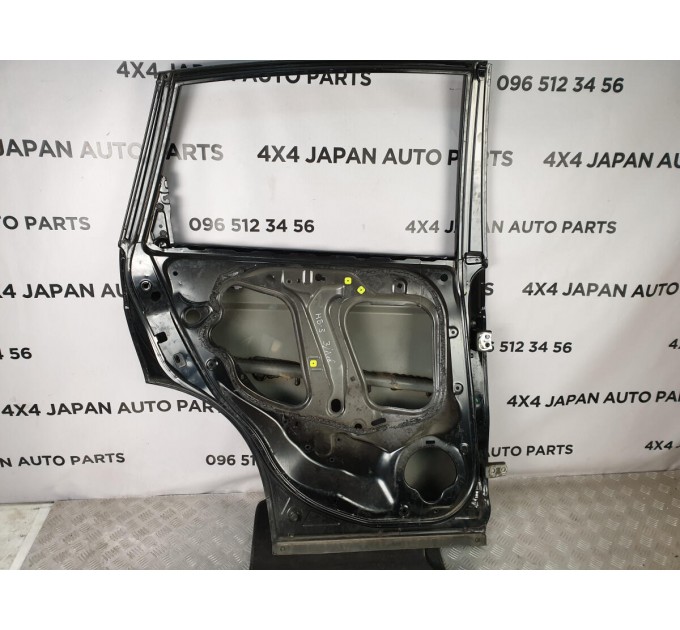 петлі двері задньої лівої верхня Honda CRV 3 2.2 diesel 2006-2012 67950-SWW-E01ZZ Honda CR-V 2.2D (2006-2011) 67950SWWE01ZZ