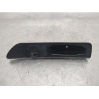 Переключатель стекло правая передняя Renault Espace 1996-2002 7700822334