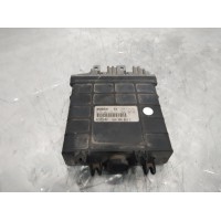 Блок Эбу  управления двигателем м22 Volkswagen Golf 3 1992-1997 028906021C