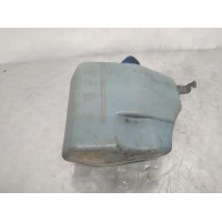 Бачок омывателя лобового стекла Volkswagen Passat B3 1.8 1988-1993  357955453