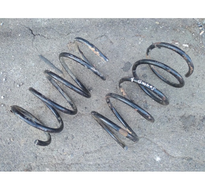 пружина передняя Hyundai Santa Fe (2006-2012) 546302B850