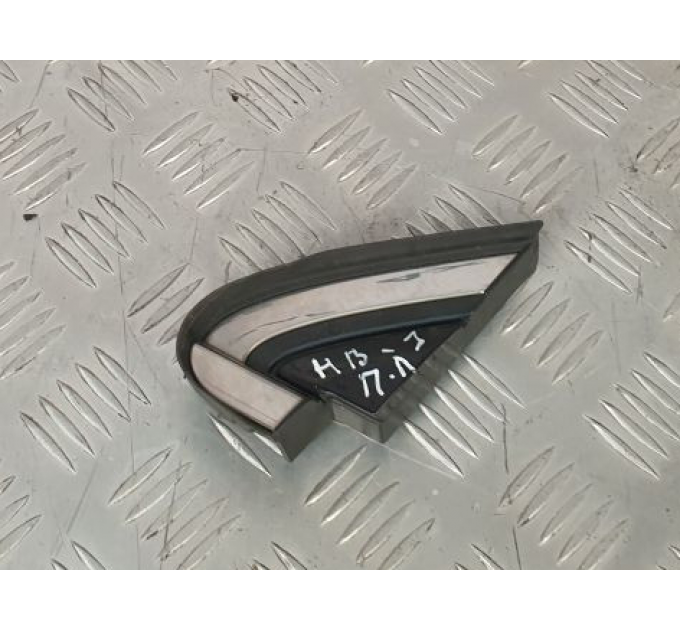 куточок передній стійки лівий хром Honda CR-V 2.2D (2006-2011) 75495SWWE01ZC