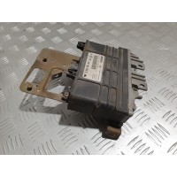 Блок управления двигателем Volkswagen Golf III 3 1.4 1991-1997 030906026R