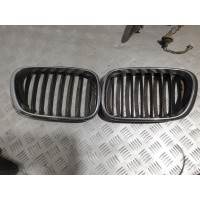 Решітка капота левая ноздря хром bmw x5 e53 1998-2005