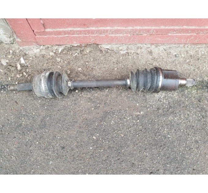 Полуось передняя левая HYUNDAI ACCENT 1.6 (1998-2005) 4950025200