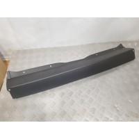 Молдинг накладка заднього бампера Renault Scenic 2  2003-2006 стан нової