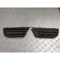 Renault modus 2004-2007 решетка радиатора бампера правая