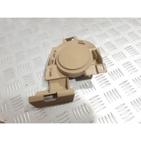 Рамка фары противотуманной правой Renault Modus 2007-2012  8200259254