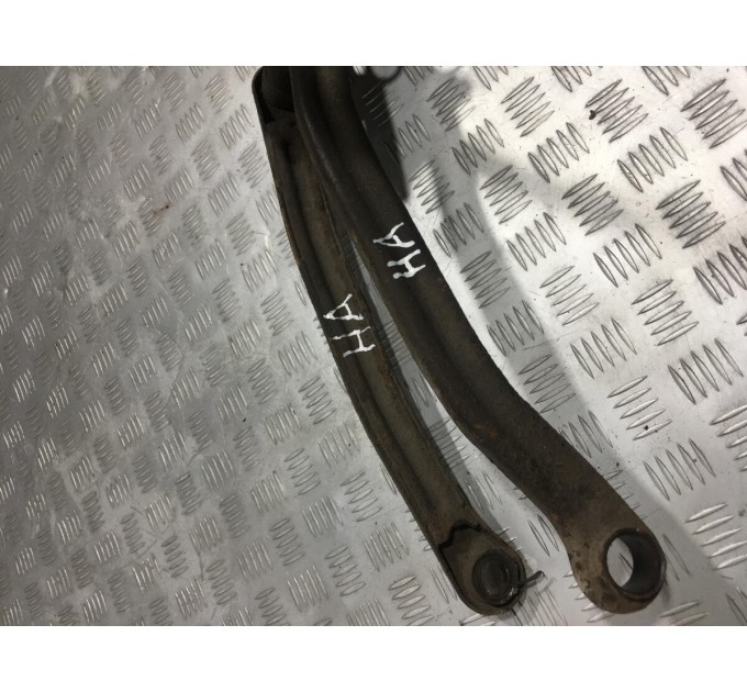 Рычаг задней подвески поперечный левый Hyundai  Accent 2005 HYUNDAI ACCENT 1.6 (1998-2005) 5521025103