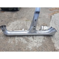 порог кузовной левый Honda Civic 2005-2012 4d  04641SNAU00ZZ