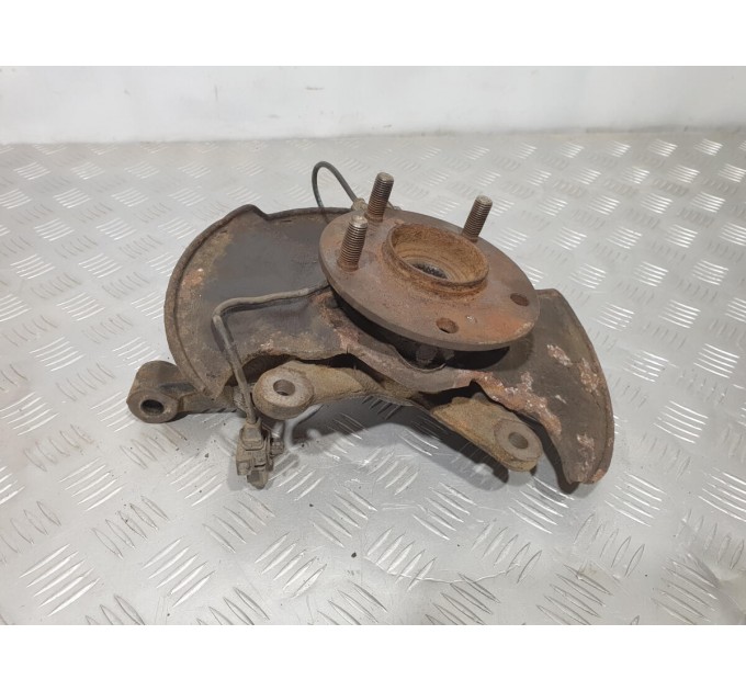 кулак поворотний передній лівий з абс Honda Civic 2005-2012 4d 1,8 Акпп 51216SNA010
