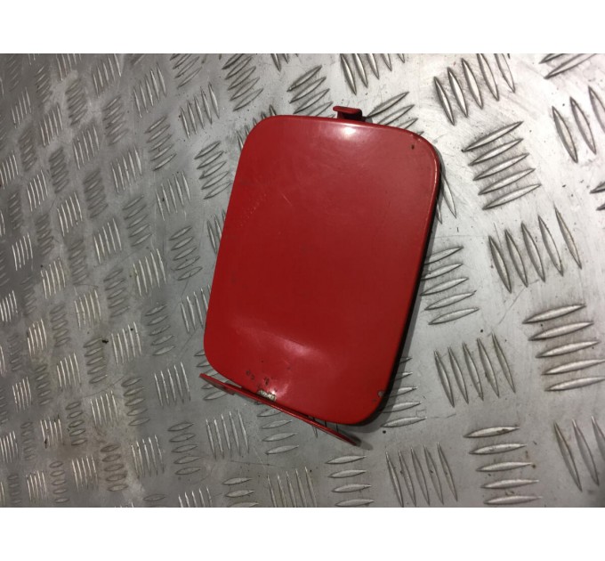 Крышка лючка топливного бака Hyundai  Accent 2005 HYUNDAI ACCENT 1.6 (1998-2005) 6950025012