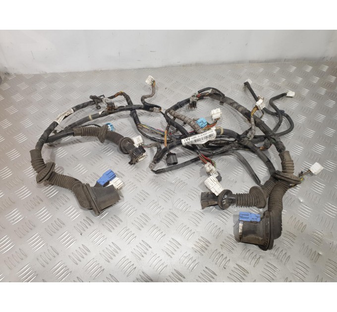 проводка дверей задня права Honda Civic 2005-2012 4d 1,8 Акпп 32753-SNA-A11