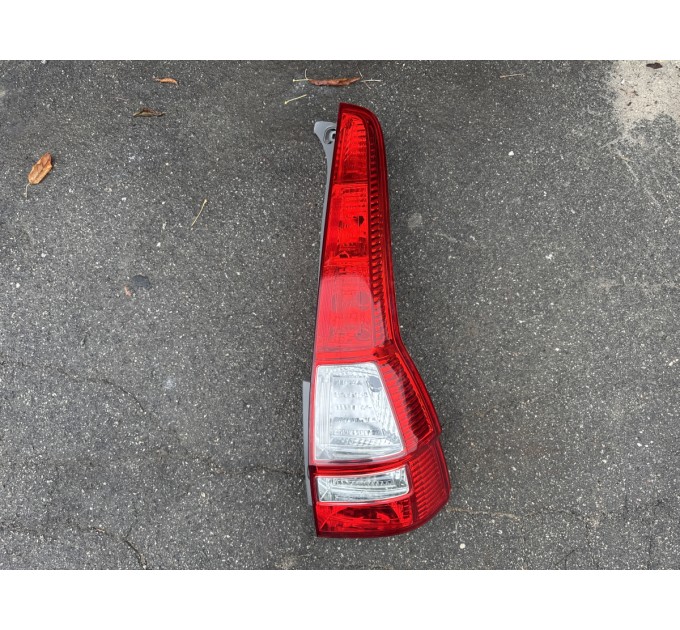 фонарь задний правый Honda CR-V 3 (2006-2012)