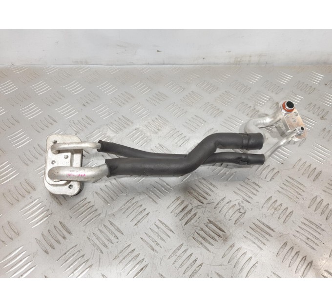 Трубка кондиционера 3 ряда короткая Hyundai Santafe 2006-2012