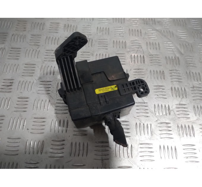 блок запобіжників під капотом 2 Hyundai santa fe 2 2006-2012