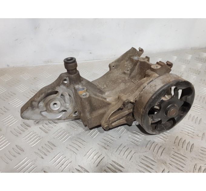 Корпус помпи 19410PNE010 дорест Honda CR-V 2 2002-2006