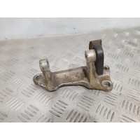 Кронштейн подушки двигателя левый  50825S9AN00 Honda CR-V 2 2002-2006