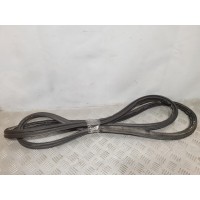 Уплотнитель кузовной задней крышки EG2162761A MAZDA CX-7 2,3 (2006-2012)