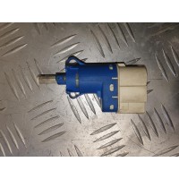 датчик включения стопсигнала 3M5T9C872AC