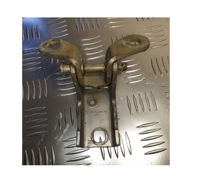 петля двери лев зад  ford mondeo 93BBF26807AL