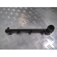 Топливная рейка 1.6i 16v renault laguna 00-07