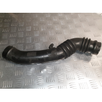 шланг (патрубок интеркуллера правый)Ford  3M516C646XE