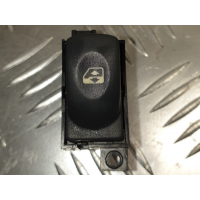 Блок управления стеклоподъемником передней левой двери RENAULT LAGUNA 7700417484