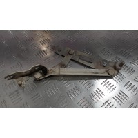 ПЕТЛЯ  КРЫШКИ БАГАЖНИКА SEAT CORDOBA 6K 99-03 6K5827301