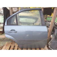 Дверь задняя правая голая  Ford Mondeo 3 00-07 седан