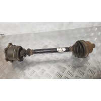 Полуось передняя левая Дефект внешнего шруса 2,5 tdi авт  VAG JZW 407 449 PX