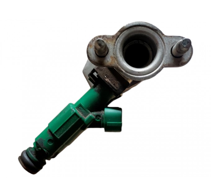 Топливная рейка в сборе с форсунками и клапаном Hyundai Sonata NF 2004-2009 3534025250