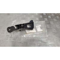 Кронштейн переднего бампера правый 5C5807774E vw beetle 12-16 новый