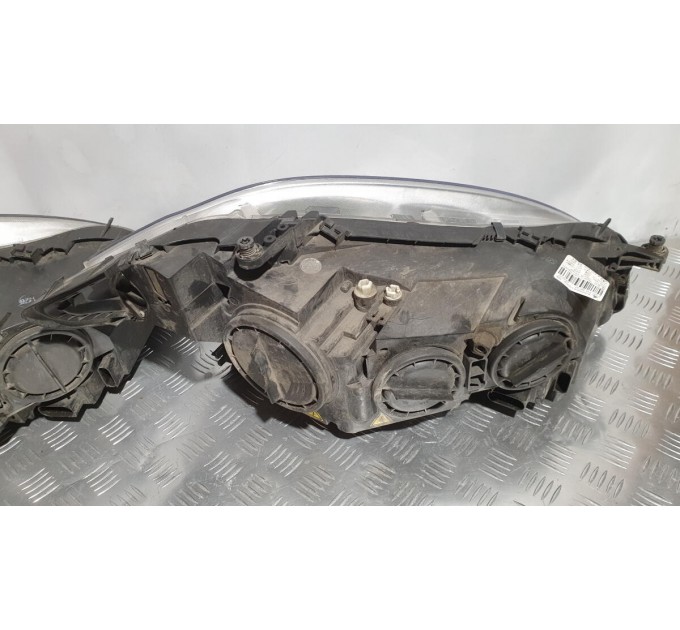 Фара передняя левая mercedes-benz w221 2005-2009 2218207561