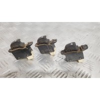 Кнопка стеклоподъемника 935753C010 HYUNDAI SANTA FE 2.0 CRDi 2001-2006 Кнопка стеклоподъемника 935753C010 HYUNDAI SANTA FE 2.0 CRDi 2001-2006