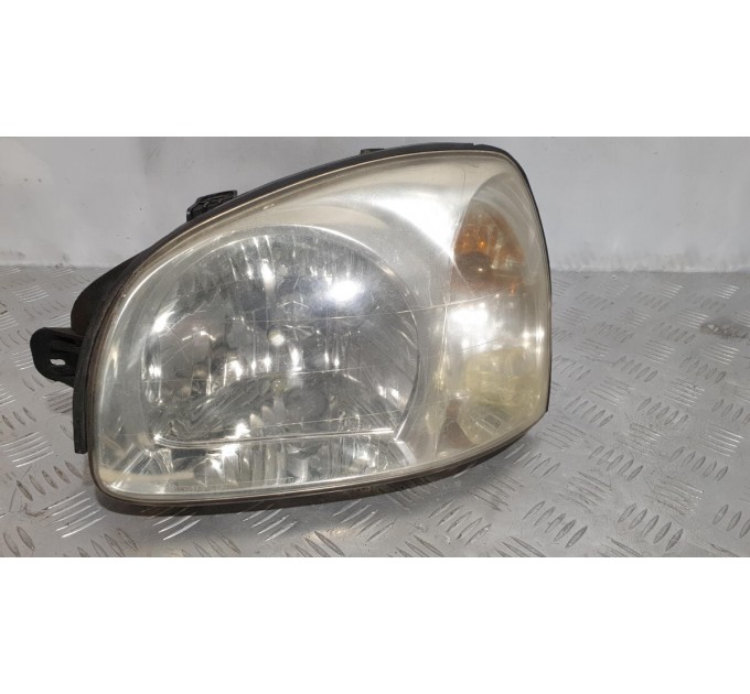 Фара передня ліва дефект 9210126220 HYUNDAI SANTA FE I 2.0 CRDi 2001-2006