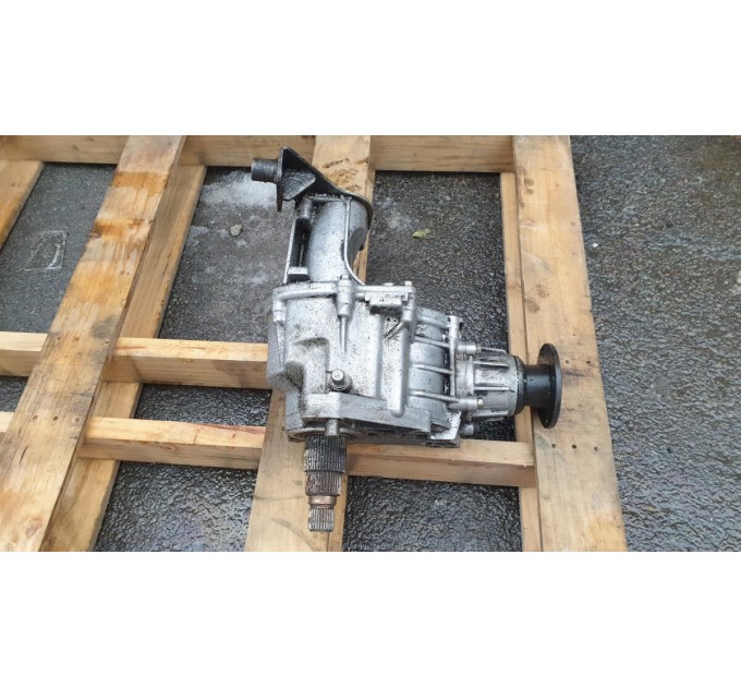 Коробка роздавальна мкпп 4730039001 HYUNDAI SANTA FE I 2.0 CRDi 2001-2006