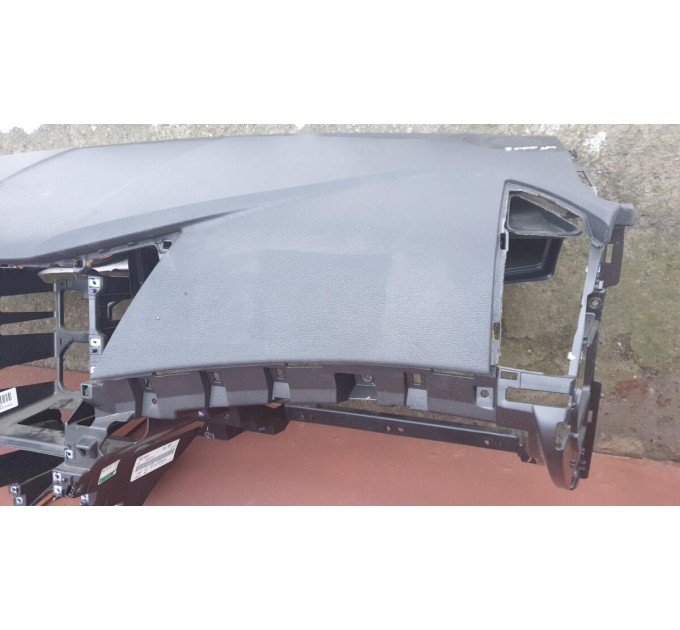 Торпедо панель приборов 847103S000RY Hyundai Sonata YF 2009-2014