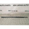 молдинг скла двері передній правий Hyundai Santa Fe (2006-2012) 822202B000