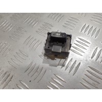 Кнопка центрального замка 8493030090 Lexus gs 450h 2006-2011
