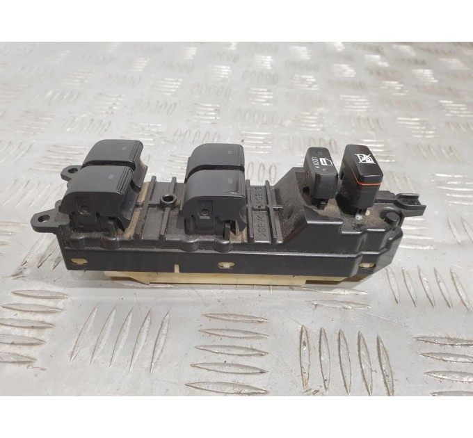 Блок управління склопідйомниками 8404030140 Lexus gs 450h 2006-2011